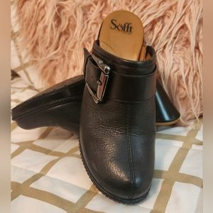 Sofft Heeled leather Clogs